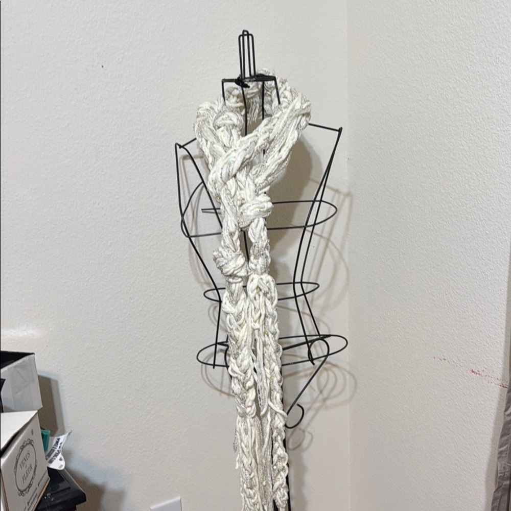 Handmade Snow Angel Chunky Knit White Scarf